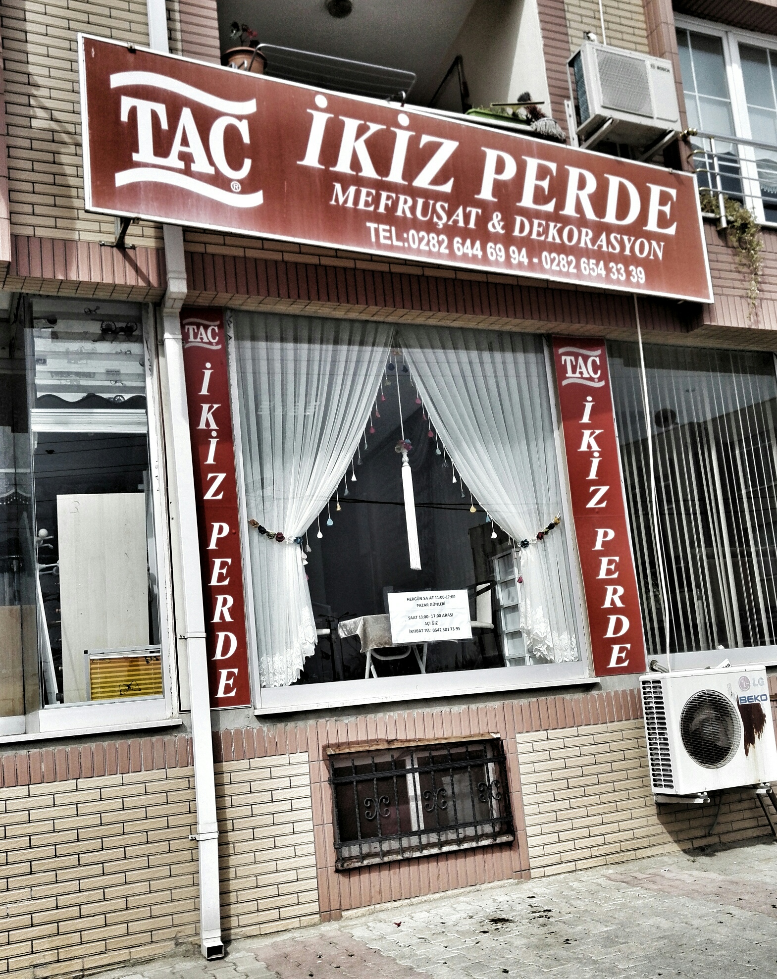 yeniçiftlik mağazamız